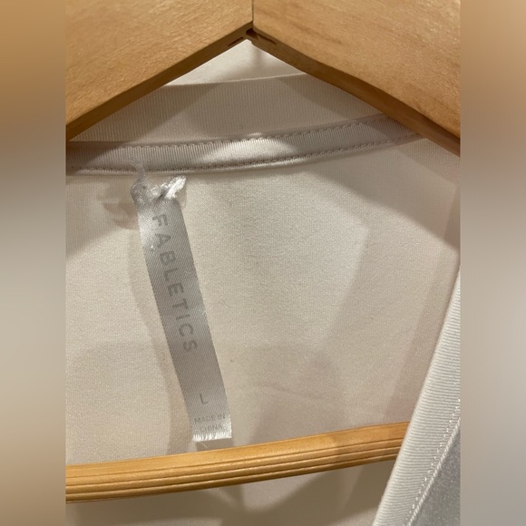 Fabletics Dry-Flex Muscle Tank Sz L in Cream - Picture 6 of 7